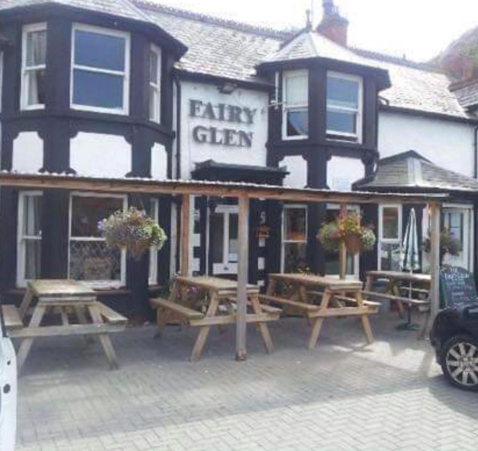 Woodbriar Bed & Breakfast Penmaenmawr Luaran gambar